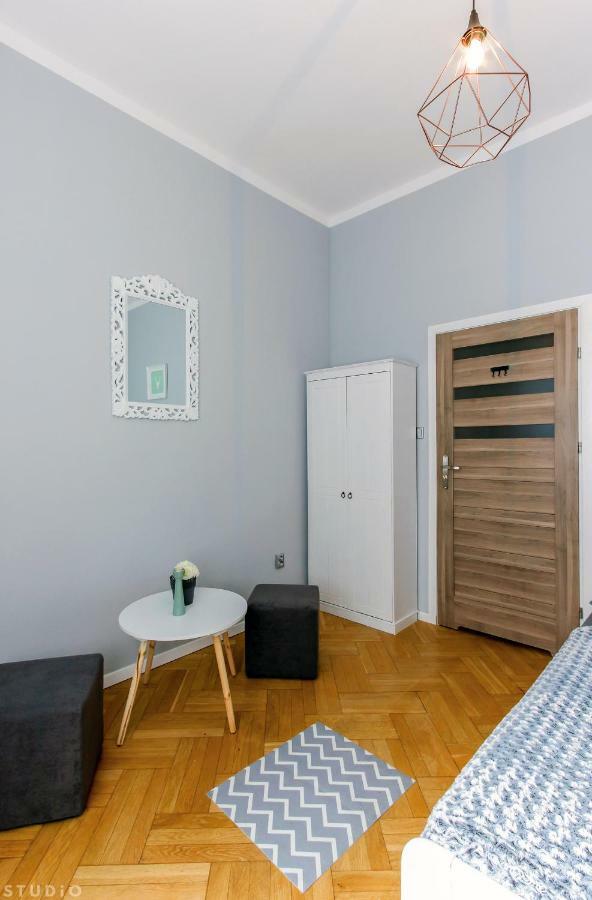 Clicktheflat Wspolna Central Apart Rooms Варшава Екстериор снимка